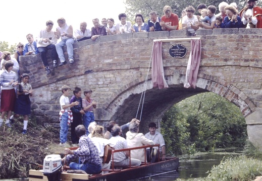 Chaveywell Wharf official opening on 11th June 1989