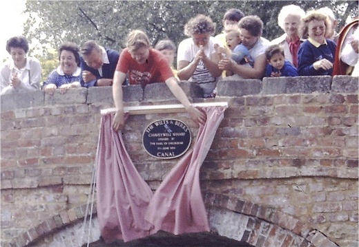 Chaveywell Wharf official opening