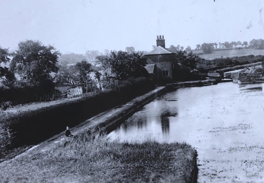 Latton Basin Parish Council