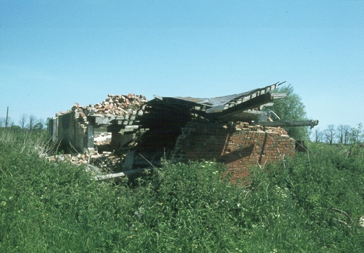 074 Chaddington Lock Cottage June 1978