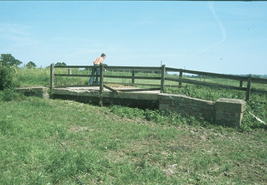 085 Bridge to Hay Lane Farm 115825 June 1978