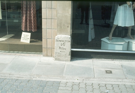 130 Swindon milepost 1977
