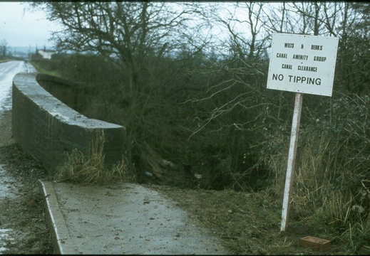151 Shrivenham Bridge B4000 Dec 1978