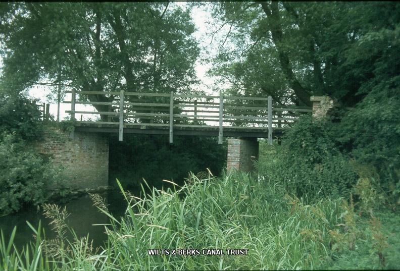 247 Site of Thames Aqueduct 087947 Aug 1978.jpg