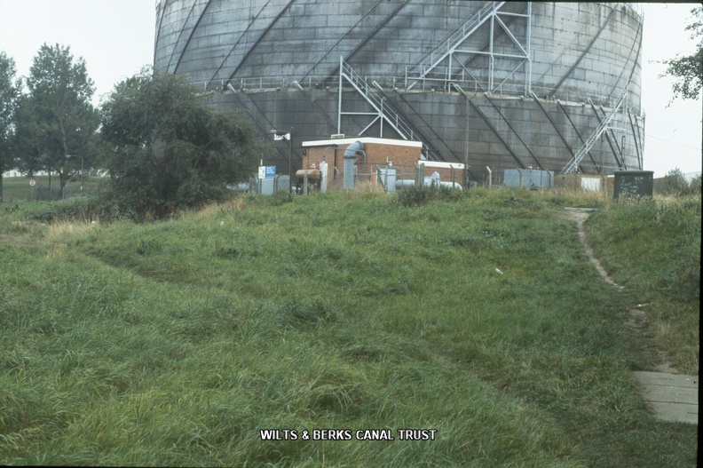 264 North Wilts Swindon 1985.jpg