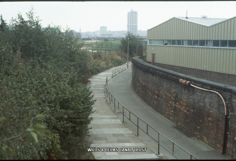 267 North Wilts Swindon 1985.jpg