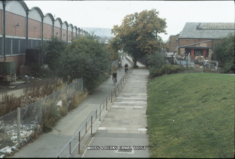 269 North Wilts Swindon 1985.jpg