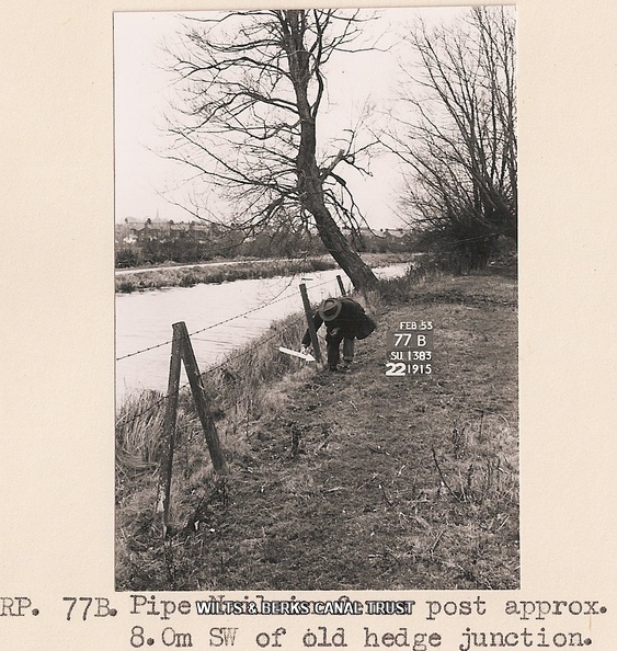 Man with a stick SU1383 77B.jpg