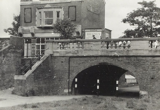 BW200-1-12-6-3 (6 visits) Image credit: Courtesy of National Waterways Archive, Canal & River Trust. Summer 1964, Swindon, Mil... BW200-1-12-6-3