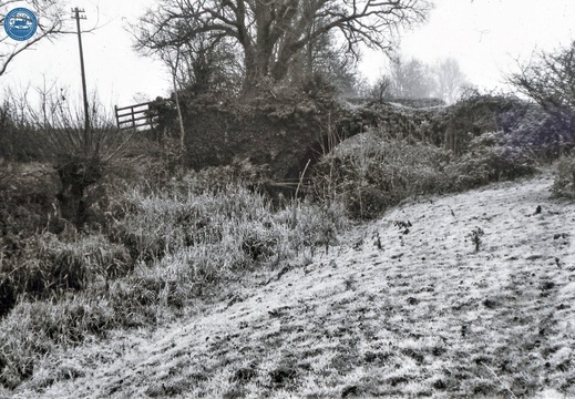 047546E (132 visits) Image credit: RCHS. 1962, Remains of accommodation bridge at Hayes Knoll - south of Cricklade. 047546E