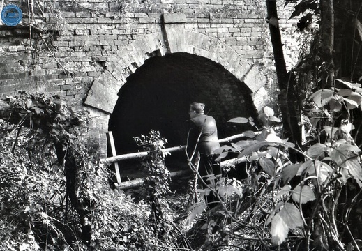 048653E (107 visits) Image credit: RCHS. 1964, Calne Branch: West end Calne Tunnel.
048653E