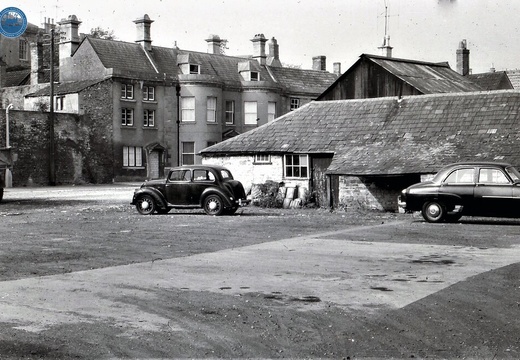 048651E (201 visits) Image credit: RCHS. 1964, Calne Branch: Calne basin stables. 048651E