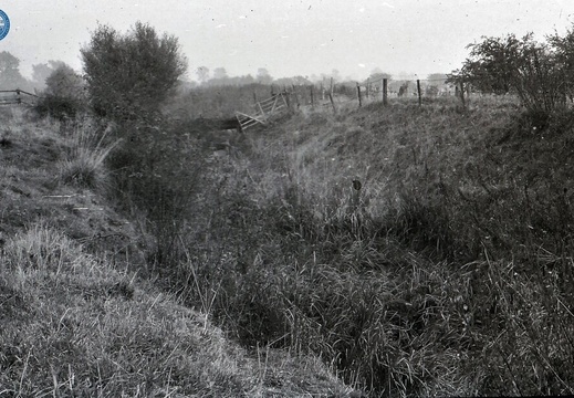 048669E (101 visits) Image credit: RCHS. 1964, Summit Level looking east; view of (top lock?) chamber. 048669E