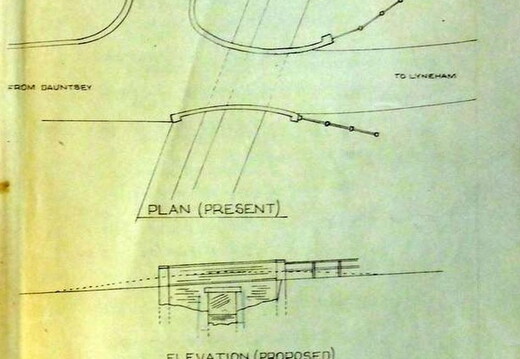 Dauntsey Lock Bridge