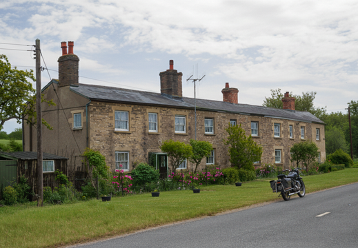 1.20.1 East Vale (284n)